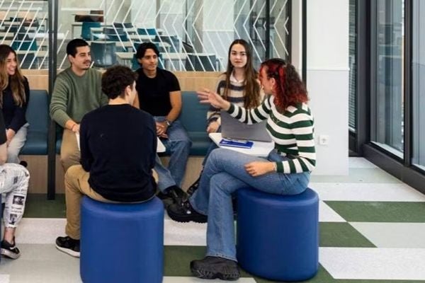 Prácticas y desarrollo profesional