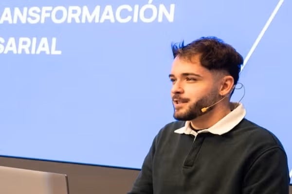 Estudios de empresa y tecnologia en malaga