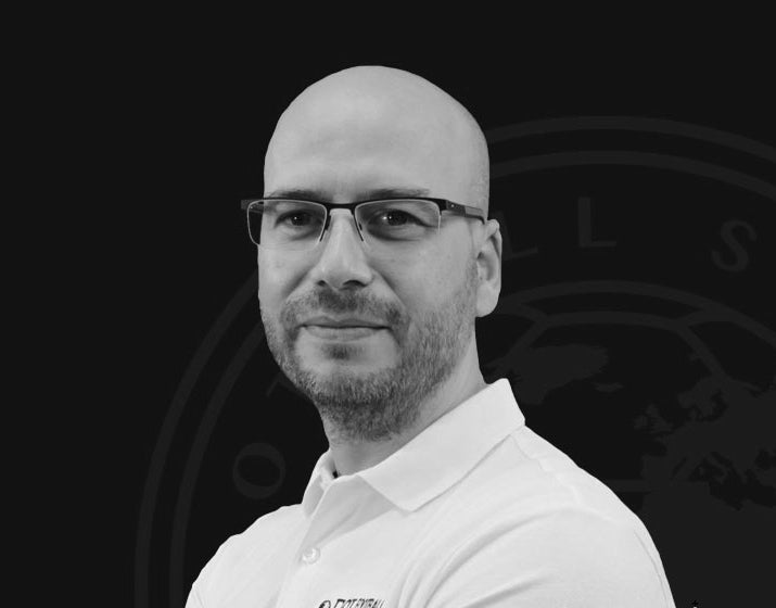 Máster en Nutrición Deportiva y Entrenamiento Online - UAX