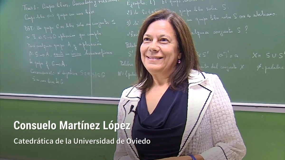 Consuelo Martínez López - Catedrática de la Universidad de Oviedo