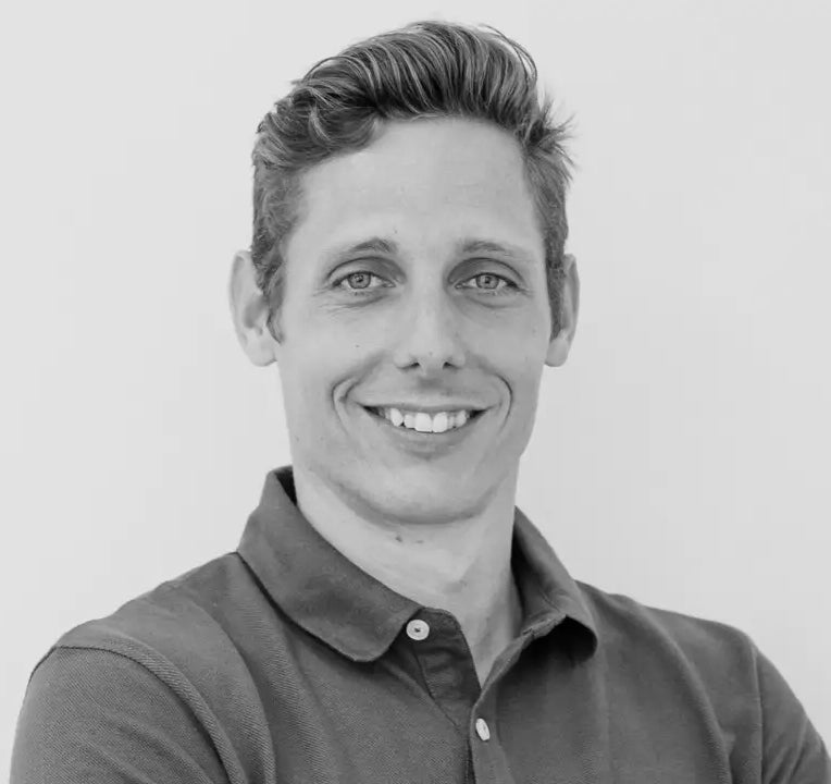 Máster en Nutrición Deportiva y Entrenamiento Online - UAX