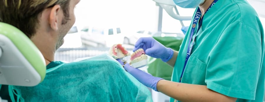 Étude Dentaire en Espagne