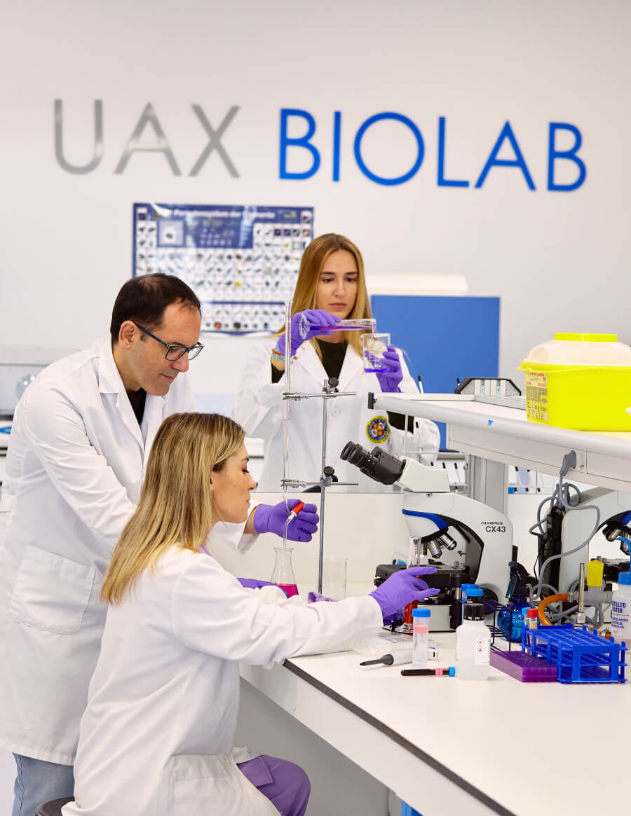 Máster Universitario Semipresencial en Urgencias y Emergencias del Adulto para profesionales de Enfermería