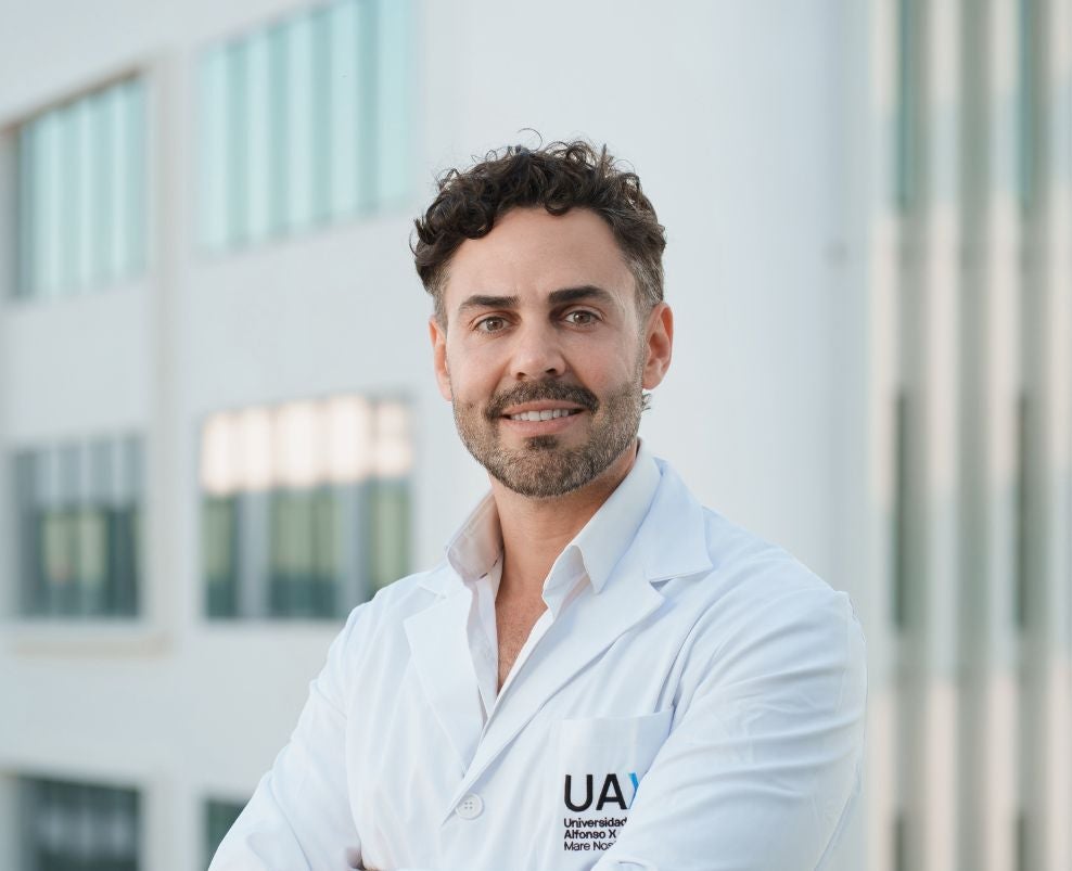 Máster en Cirugía Oral e Implantología en Málaga | UAX