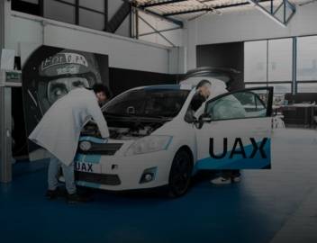 uax