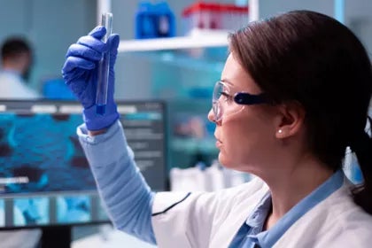 Licence en biotechnologie | UAX