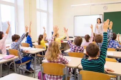 Mentions relatives à l'enseignement primaire en ligne | UAX