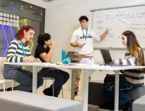 Licence en physique | UAX
