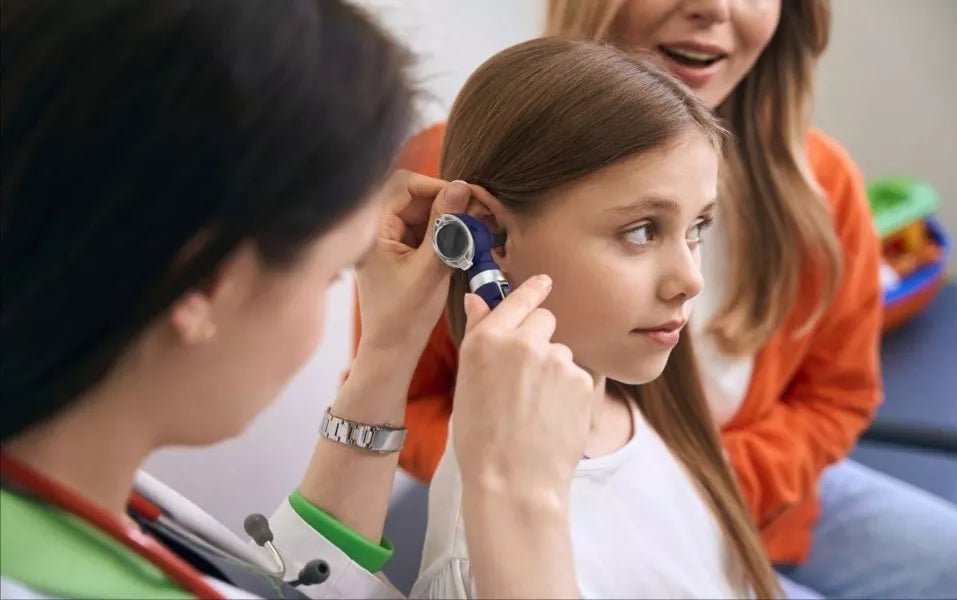 Formation professionnelle supérieure en audiologie prothétique en ligne | UAX