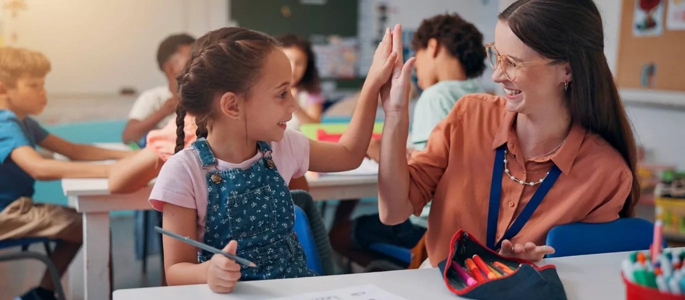 Online Master’s in Emotional Education | UAX